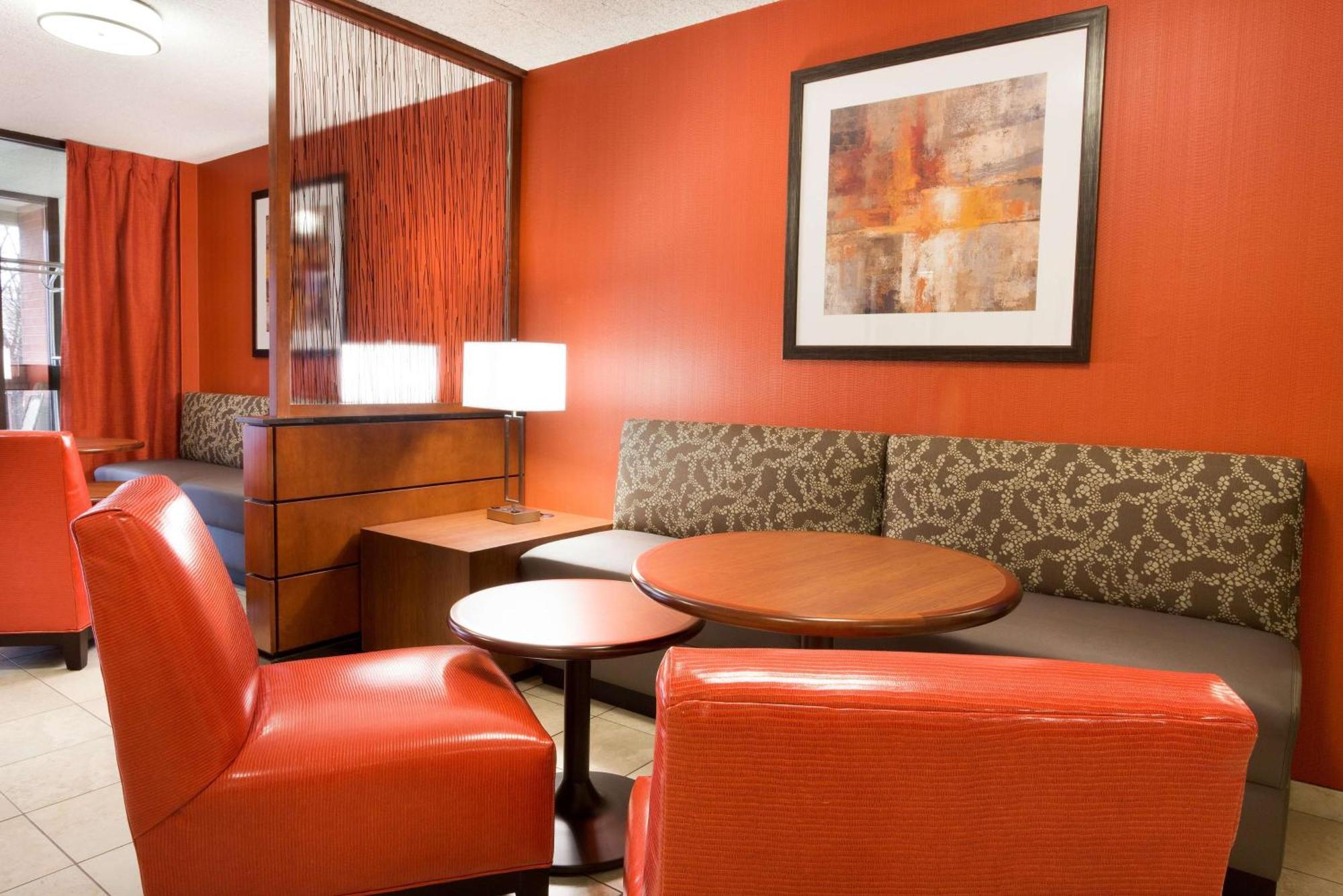 Drury Inn & Suites St. Louis Airport Edmundson Exterior photo